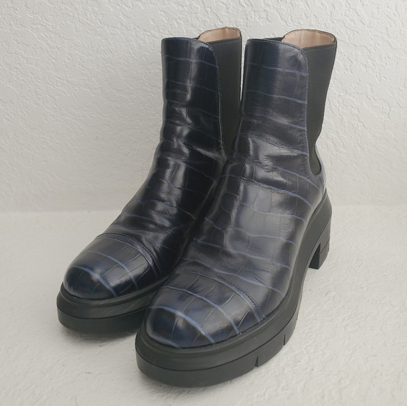 Stuart Weitzman Blue Croc-Embossed Ankle Boots - Picture 13 of 13